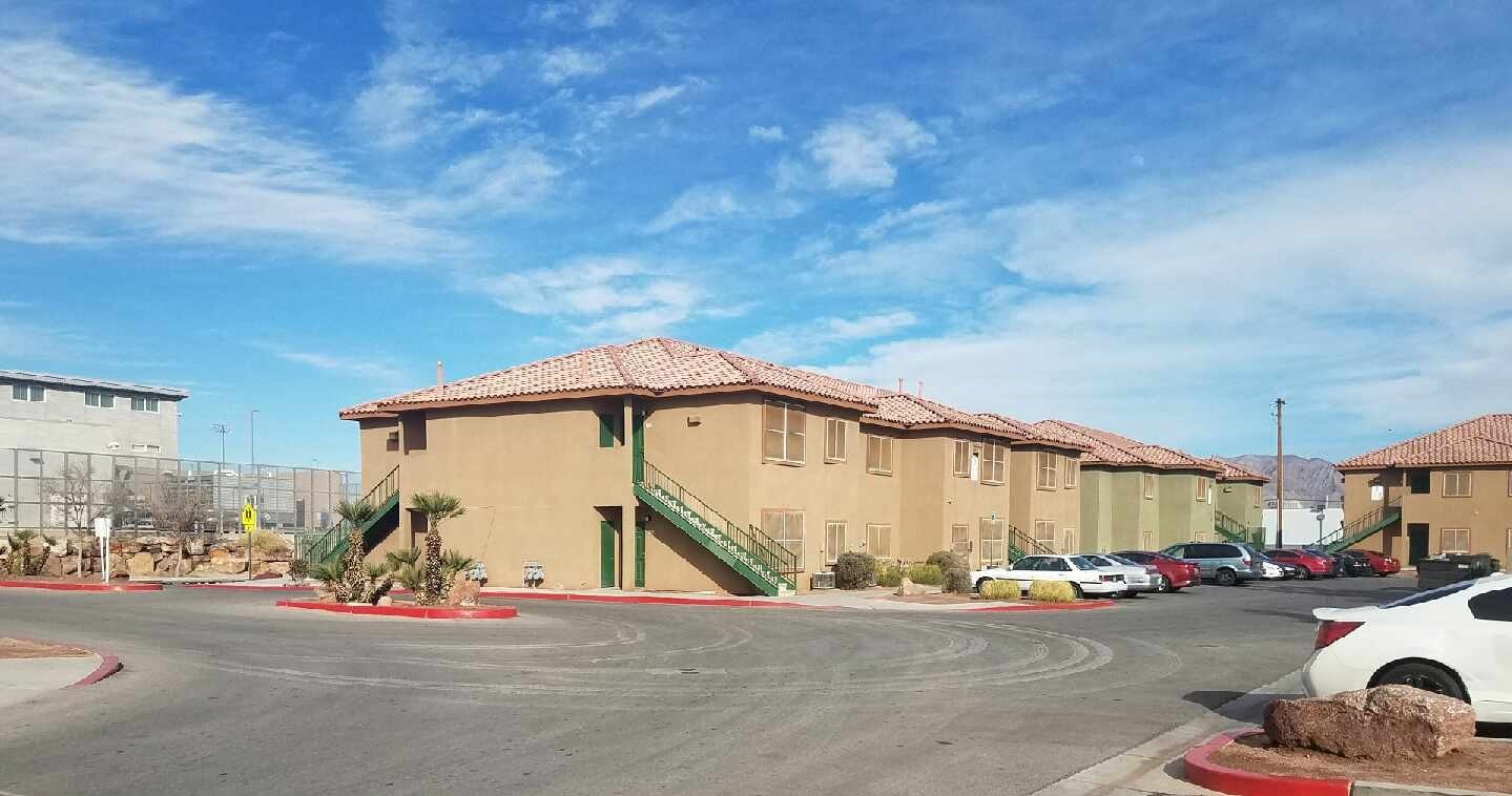 Juan Garcia Garden Apartments — photo 3