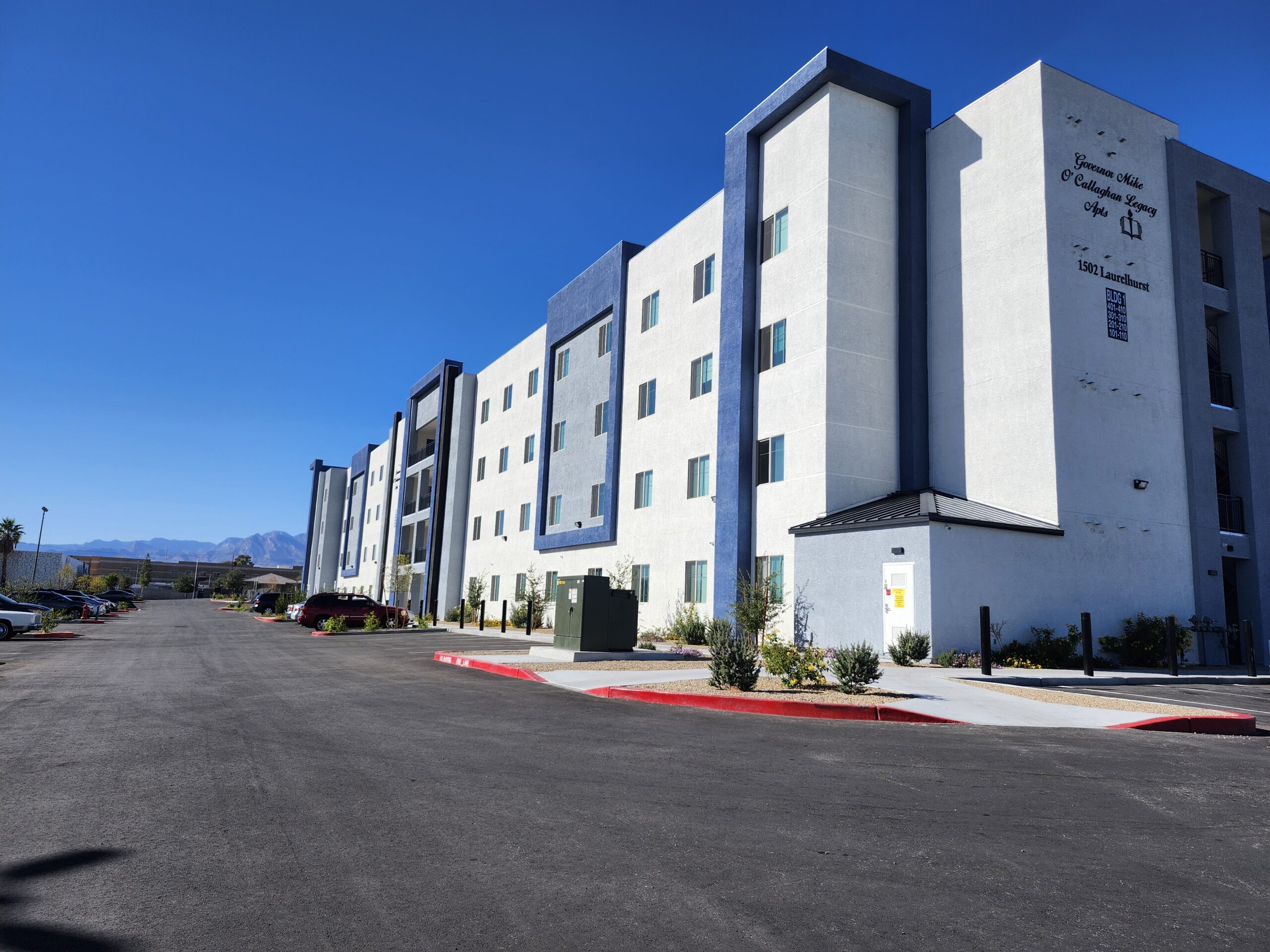 Governor Mike O'Callaghan Apartments — photo 2