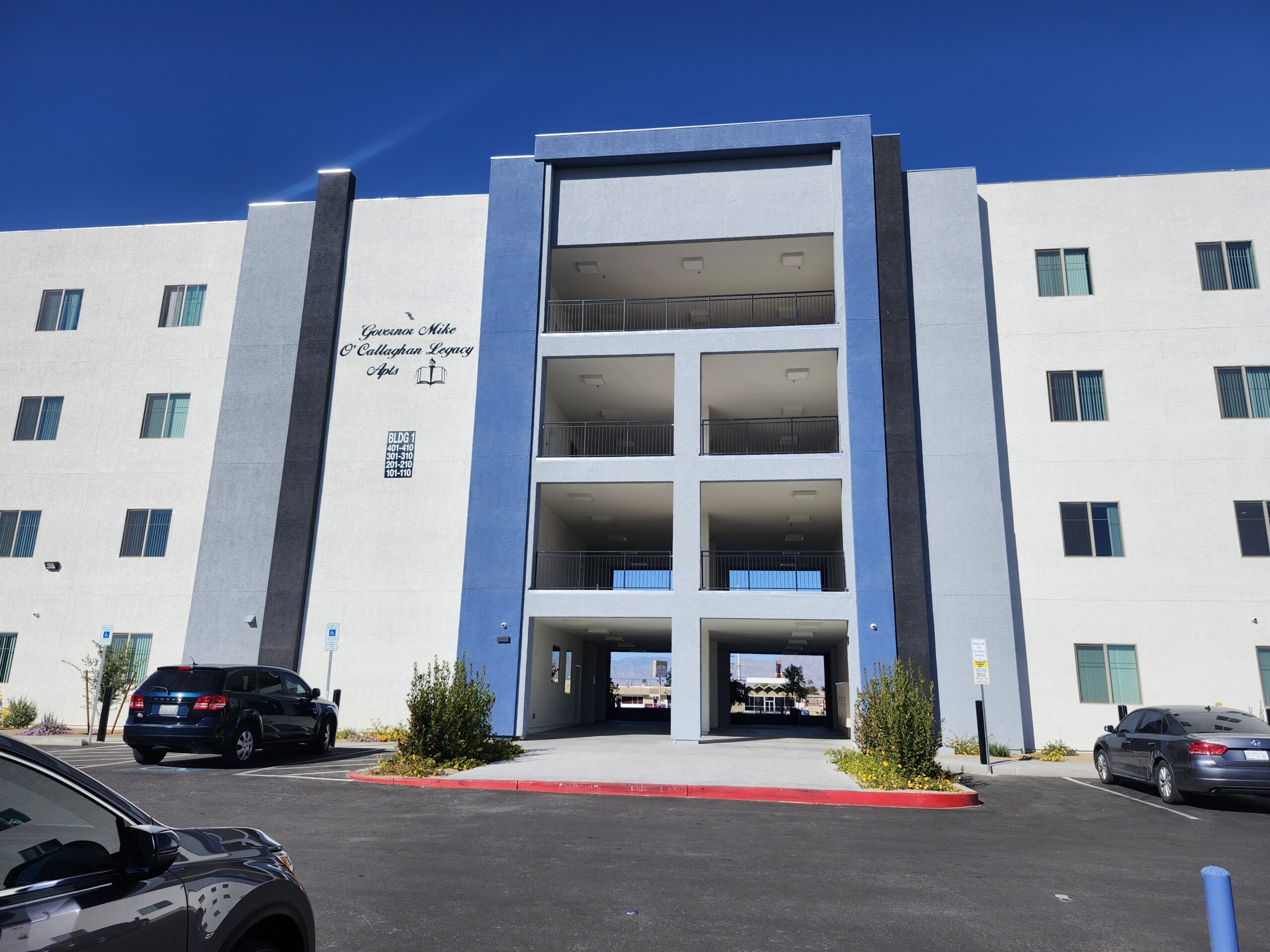 Governor Mike O'Callaghan Apartments — photo 3